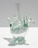 אגרטל זכוכית לפרח אחד בצורת ברבור עשוי בעבודת נפחות זכוכית יפה
