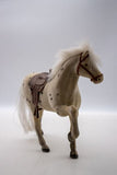 בובת סוס משנות ה-60 מפלאסטיק עם פרווה ושערות אמיתיות, שהשתמרה בצורה כמעט מושלמת, פריט מטורף