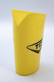 כד חלב מפלסטיק, עם לוגו ממותג של חברת הדלק פז משנות ה-80 במצב מושלם, פריט פטרוליאנה ישראלי קלאסי