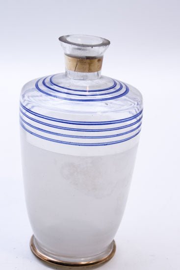 דקנטר בקבוק ישן ומקסים מעוטר בפסים כחולים ומוזהבים - Gallery Hemli - גלריה המלי