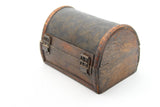 קופסת תכשיטים / מפתחות עתיקה מעץ מהמאה ה-19 שהוכנה בעבודת יד - Gallery Hemli - גלריה המלי