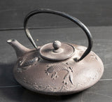 קומקום לחליטת תה ישן, סיני, פילטר מחודש, לא נעשה שימוש, קוטר 18 ס"מ גובה 6 ס"מ - Gallery Hemli - גלריה המלי
