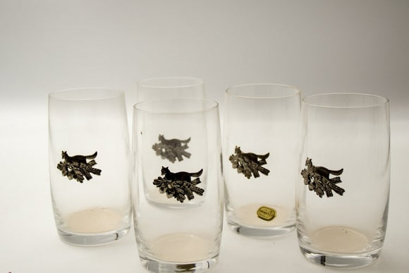 כוסות בוהמיות עם תבליט זאב עשוי מכסף